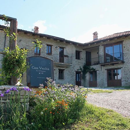 Casa Vecchia Bed&Breakfast Bossolasco Exterior foto